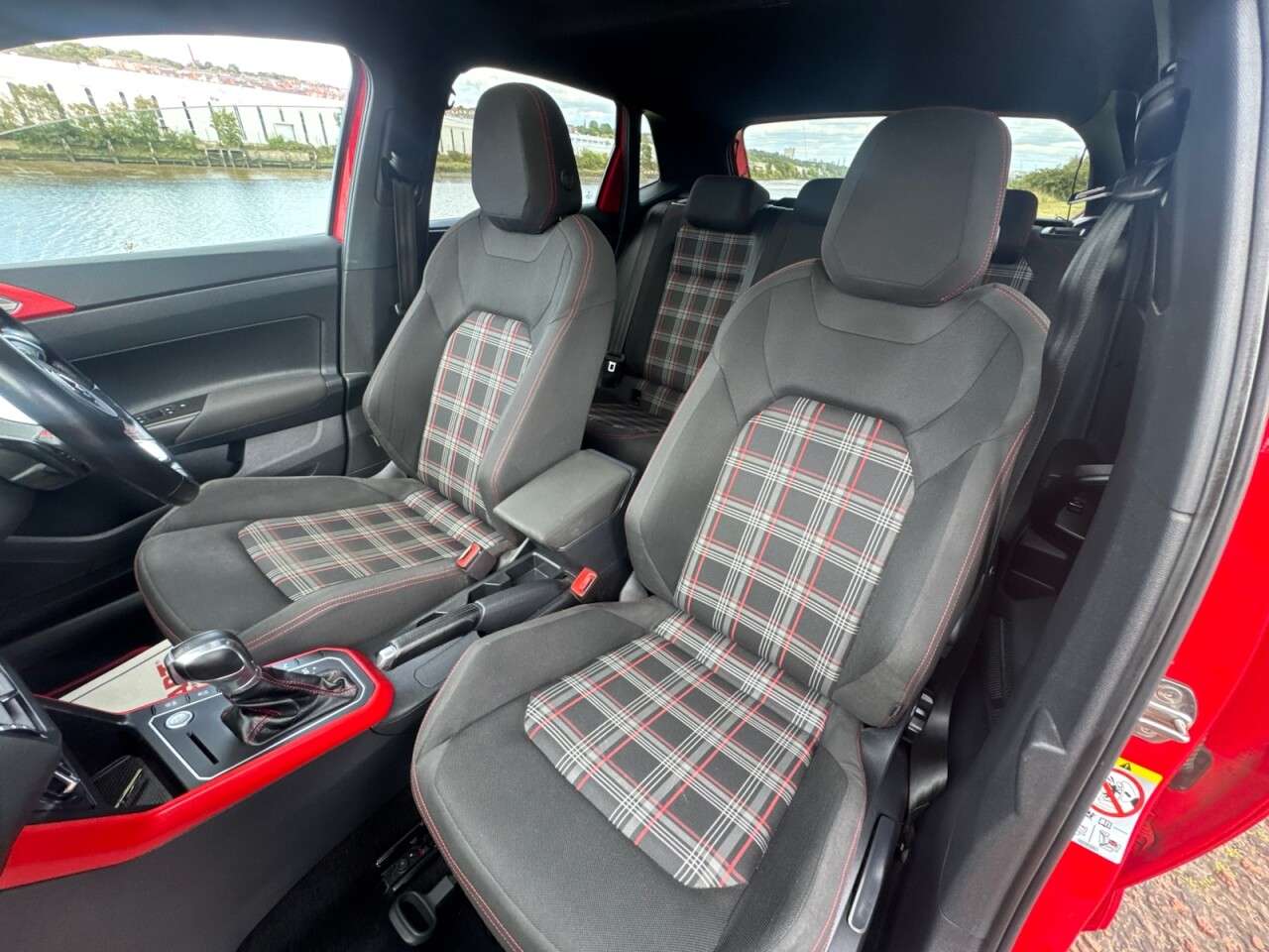 2018 VOLKSWAGEN POLO 2018 VOLKSWAGEN POLO