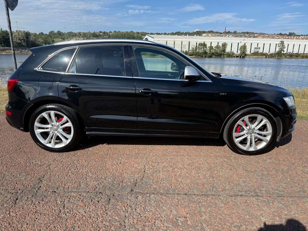 A 2015 AUDI SQ5 3.0 BiTDI V6 SUV 5dr Diesel Tiptronic quattro Euro 5 (s/s) (313 ps) STUNNIN A 2015 AUDI SQ5 3.0 BiTDI V6 SUV 5dr Diesel Tiptronic quattro Euro 5 (s/s) (313 ps) STUNNIN