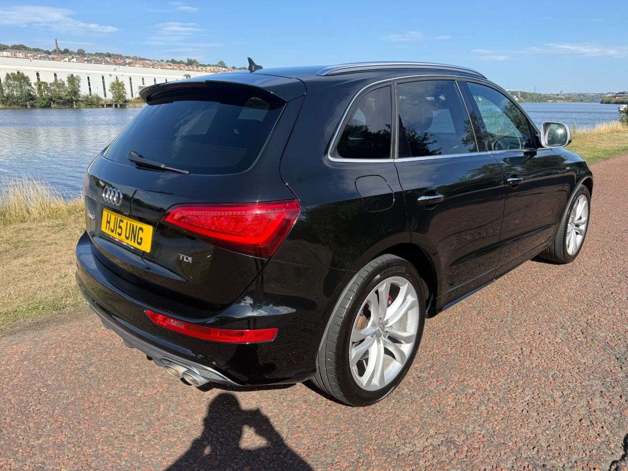A 2015 AUDI SQ5 3.0 BiTDI V6 SUV 5dr Diesel Tiptronic quattro Euro 5 (s/s) (313 ps) STUNNIN A 2015 AUDI SQ5 3.0 BiTDI V6 SUV 5dr Diesel Tiptronic quattro Euro 5 (s/s) (313 ps) STUNNIN