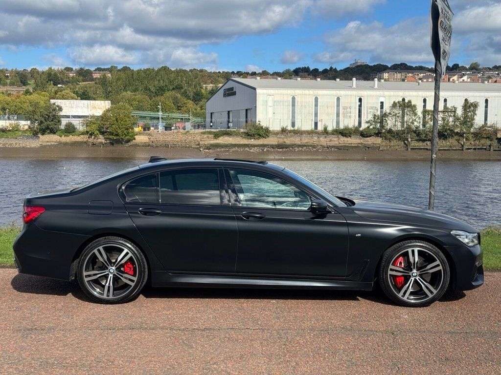 A 2017 BMW 7 SERIES 4.4 750i V8 M Sport Saloon 4dr Petrol Auto Euro 6 (s/s) (450 ps) ALMOST £30 A 2017 BMW 7 SERIES 4.4 750i V8 M Sport Saloon 4dr Petrol Auto Euro 6 (s/s) (450 ps) ALMOST £30