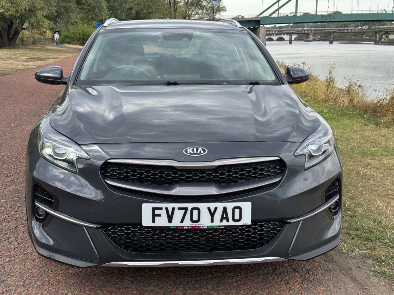 A 2021 KIA XCEED 1.0 T-GDi 2 SUV 5dr Petrol Manual Euro 6 (s/s) (118 bhp) DIAMOND CUT ALLOYS A 2021 KIA XCEED 1.0 T-GDi 2 SUV 5dr Petrol Manual Euro 6 (s/s) (118 bhp) DIAMOND CUT ALLOYS