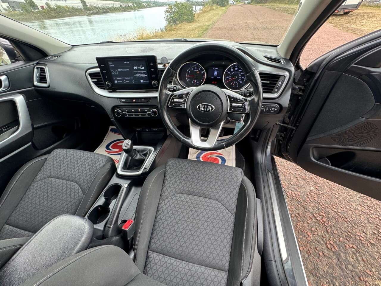 2021 KIA XCEED 2021 KIA XCEED