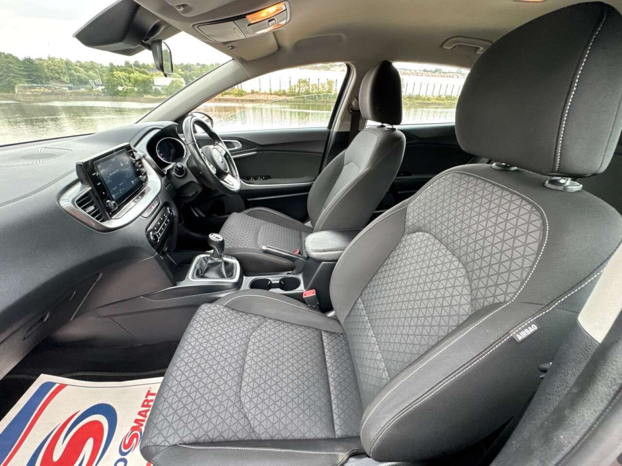 2021 KIA XCEED 2021 KIA XCEED