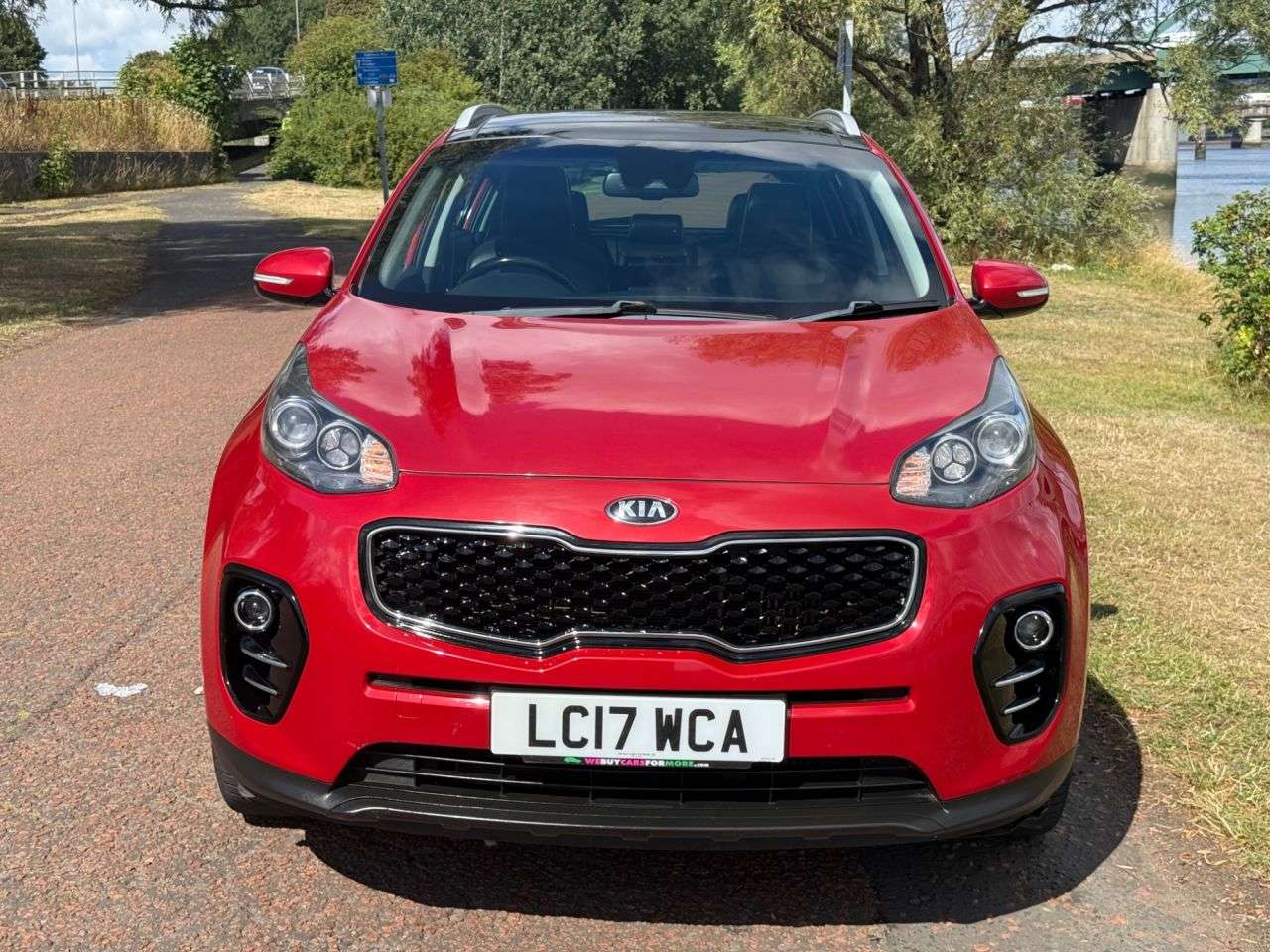 A 2017 KIA SPORTAGE 2.0 CRDi KX-3 SUV 5dr Diesel Manual AWD Euro 6 (134 bhp) **JBL SOUND SYSTEM A 2017 KIA SPORTAGE 2.0 CRDi KX-3 SUV 5dr Diesel Manual AWD Euro 6 (134 bhp) **JBL SOUND SYSTEM