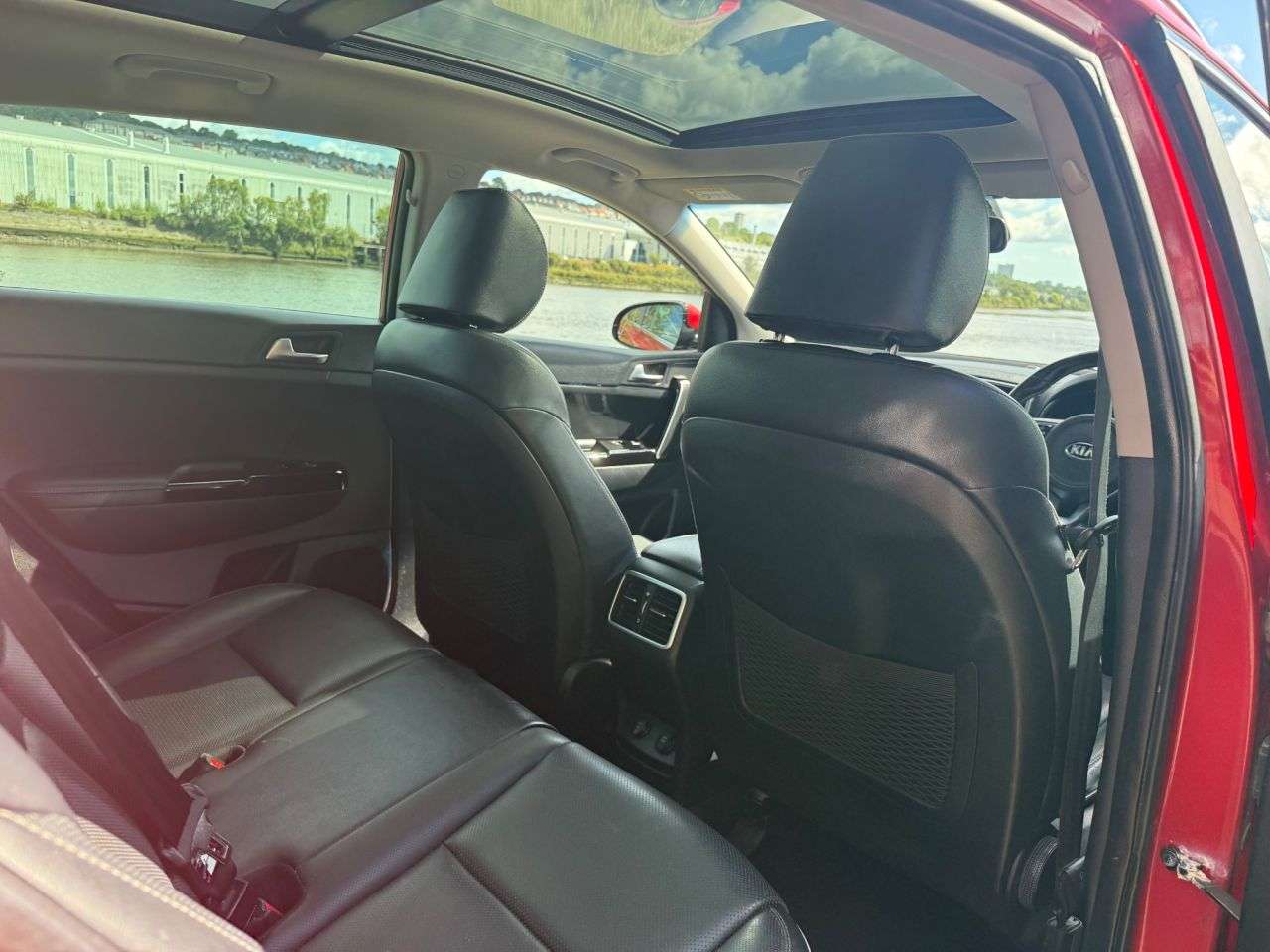 2017 KIA SPORTAGE 2017 KIA SPORTAGE