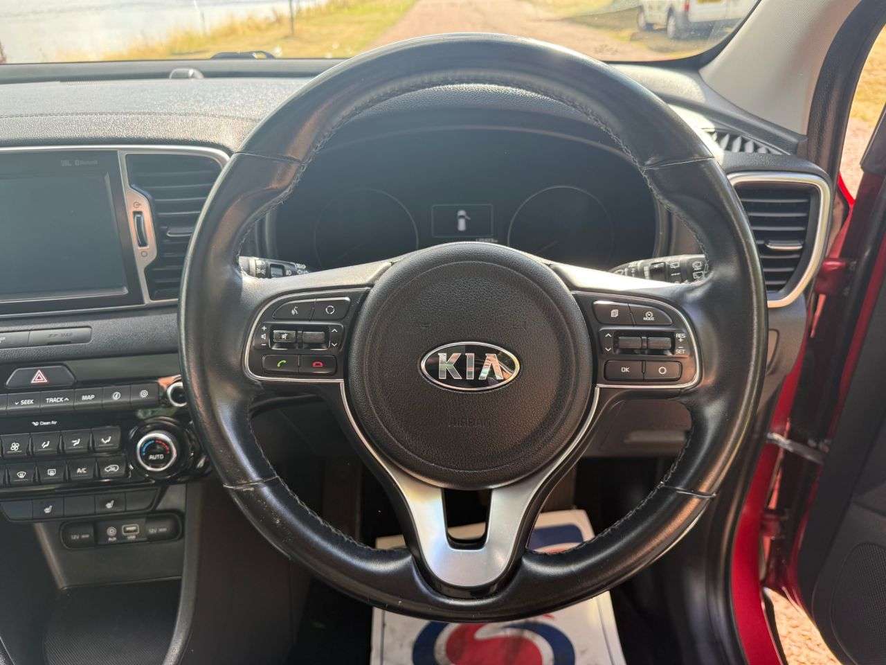 2017 KIA SPORTAGE 2017 KIA SPORTAGE