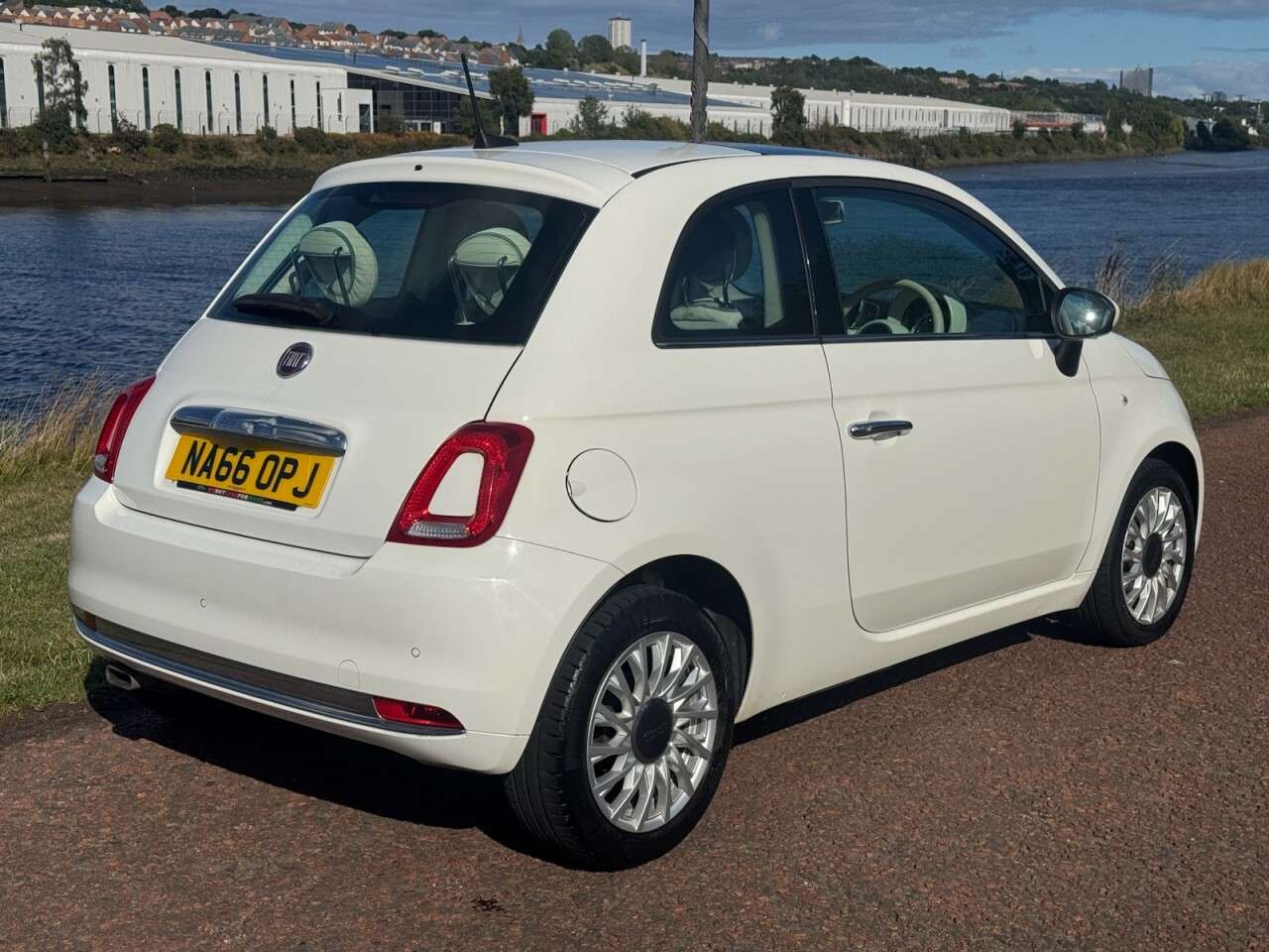 2016 FIAT 500 2016 FIAT 500