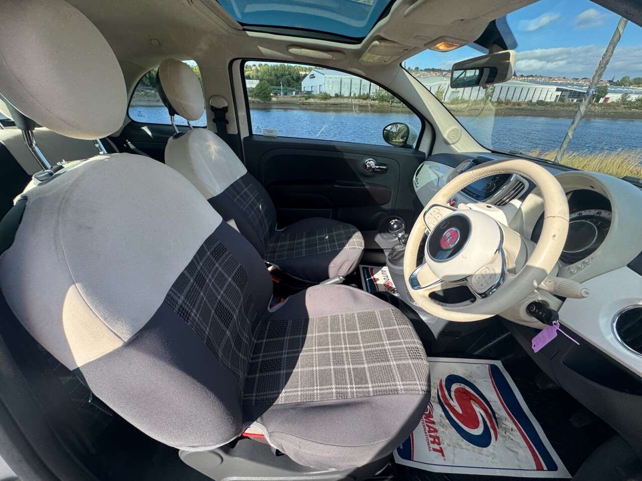 2016 FIAT 500 2016 FIAT 500