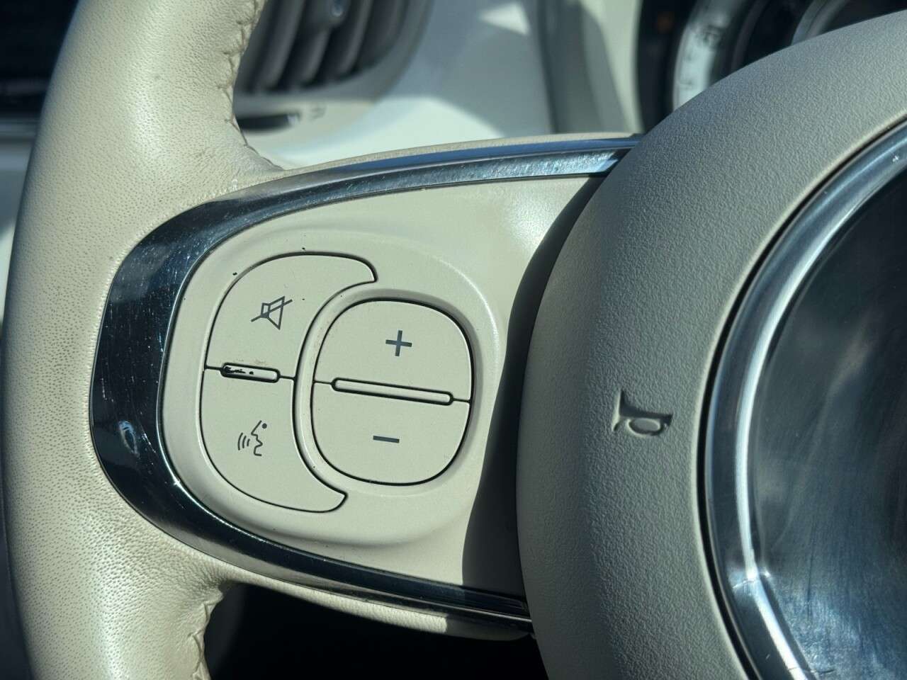 2016 FIAT 500 2016 FIAT 500