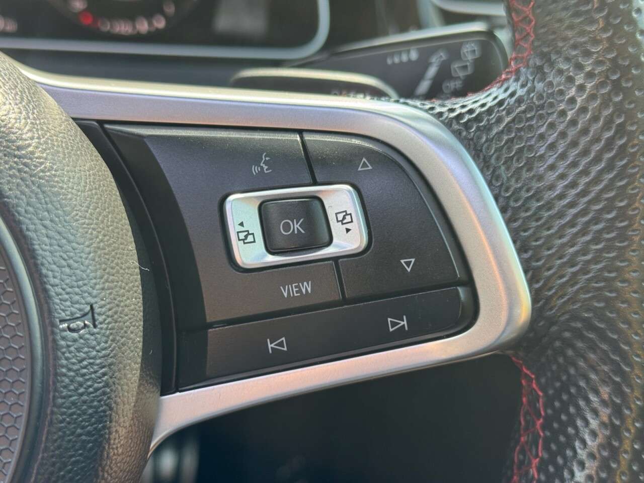 2020 VOLKSWAGEN GOLF 2020 VOLKSWAGEN GOLF