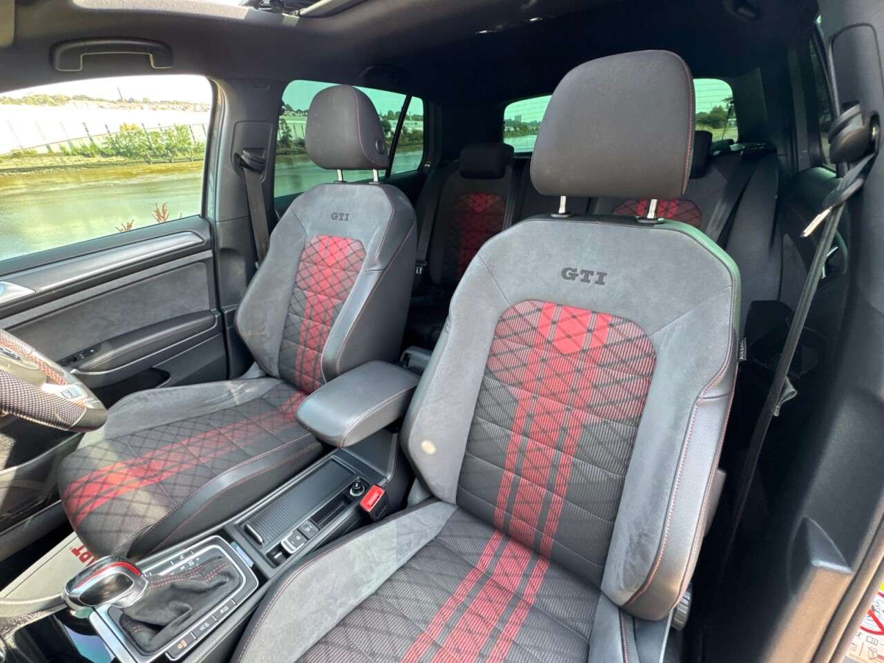 2020 VOLKSWAGEN GOLF 2020 VOLKSWAGEN GOLF