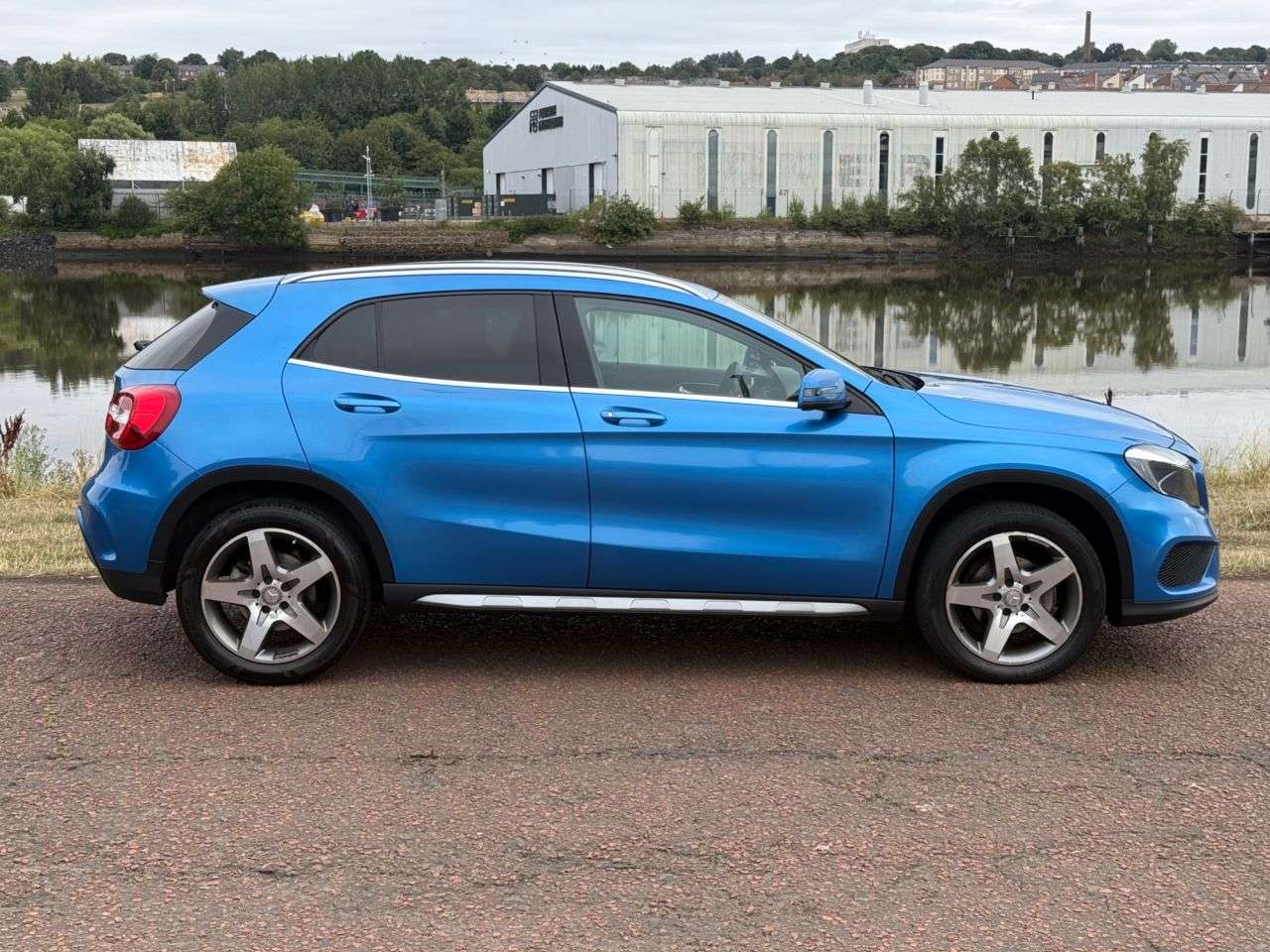 A 2015 MERCEDES-BENZ GLA 2.1 GLA200d AMG Line SUV 5dr Diesel 7G-DCT Euro 6 (s/s) (136 ps) 18" ALLOYS A 2015 MERCEDES-BENZ GLA 2.1 GLA200d AMG Line SUV 5dr Diesel 7G-DCT Euro 6 (s/s) (136 ps) 18" ALLOYS