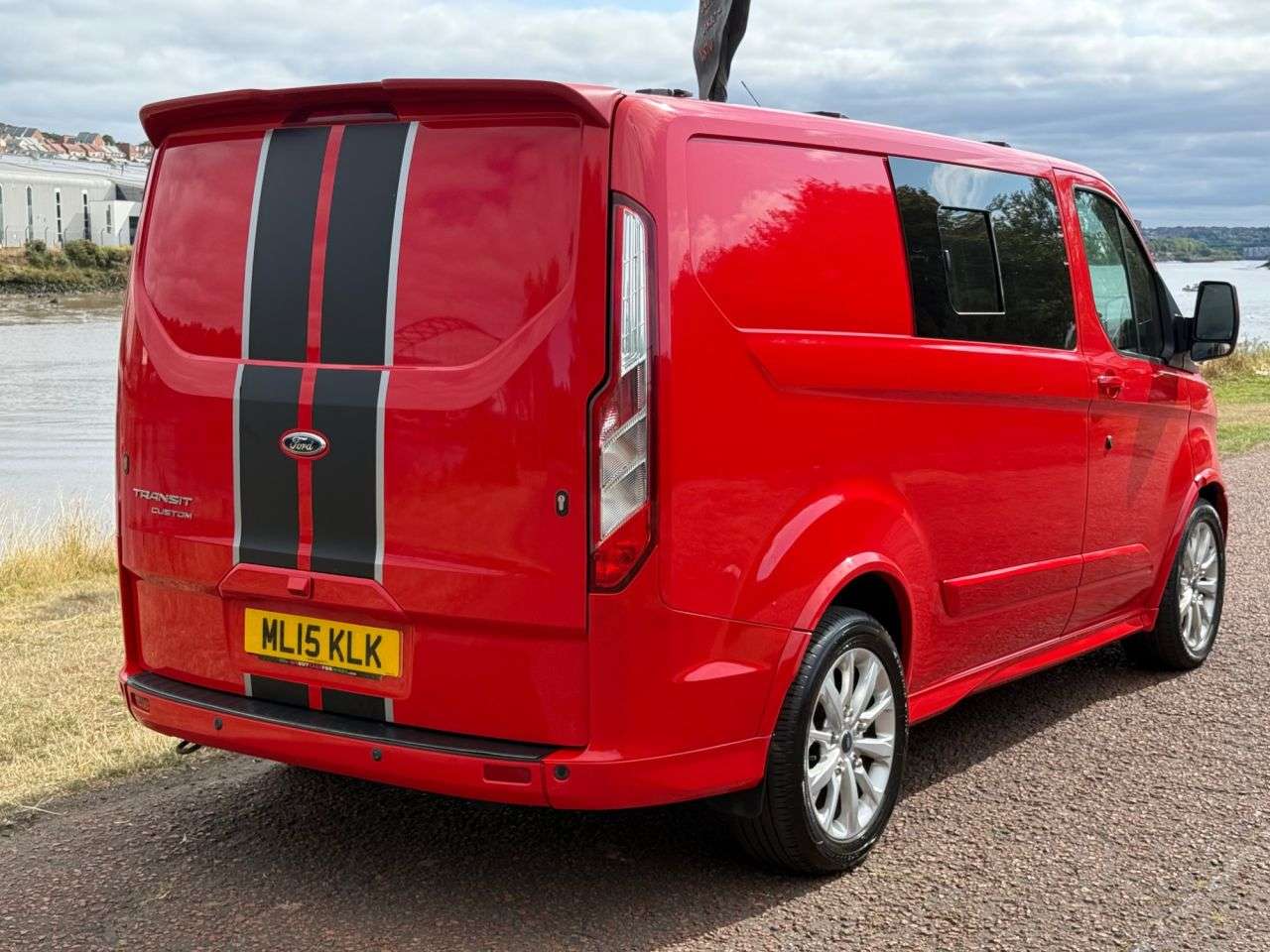 A 2015 FORD TRANSIT CUSTOM 2.2 TDCi 290 Sport Panel Van 5dr Diesel Manual L1 H1 (186 g/km, 153 bhp) ** A 2015 FORD TRANSIT CUSTOM 2.2 TDCi 290 Sport Panel Van 5dr Diesel Manual L1 H1 (186 g/km, 153 bhp) **