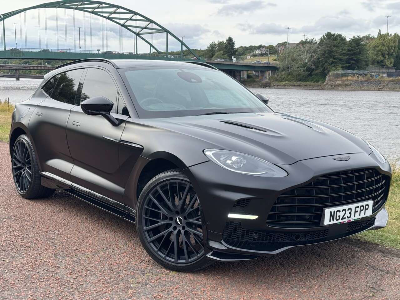 A 2023 ASTON MARTIN DBX 4.0 V8 707 SUV 5dr Petrol Auto 4WD Euro 6 (s/s) (707 ps) FULL MAIN DEALER S A 2023 ASTON MARTIN DBX 4.0 V8 707 SUV 5dr Petrol Auto 4WD Euro 6 (s/s) (707 ps) FULL MAIN DEALER S