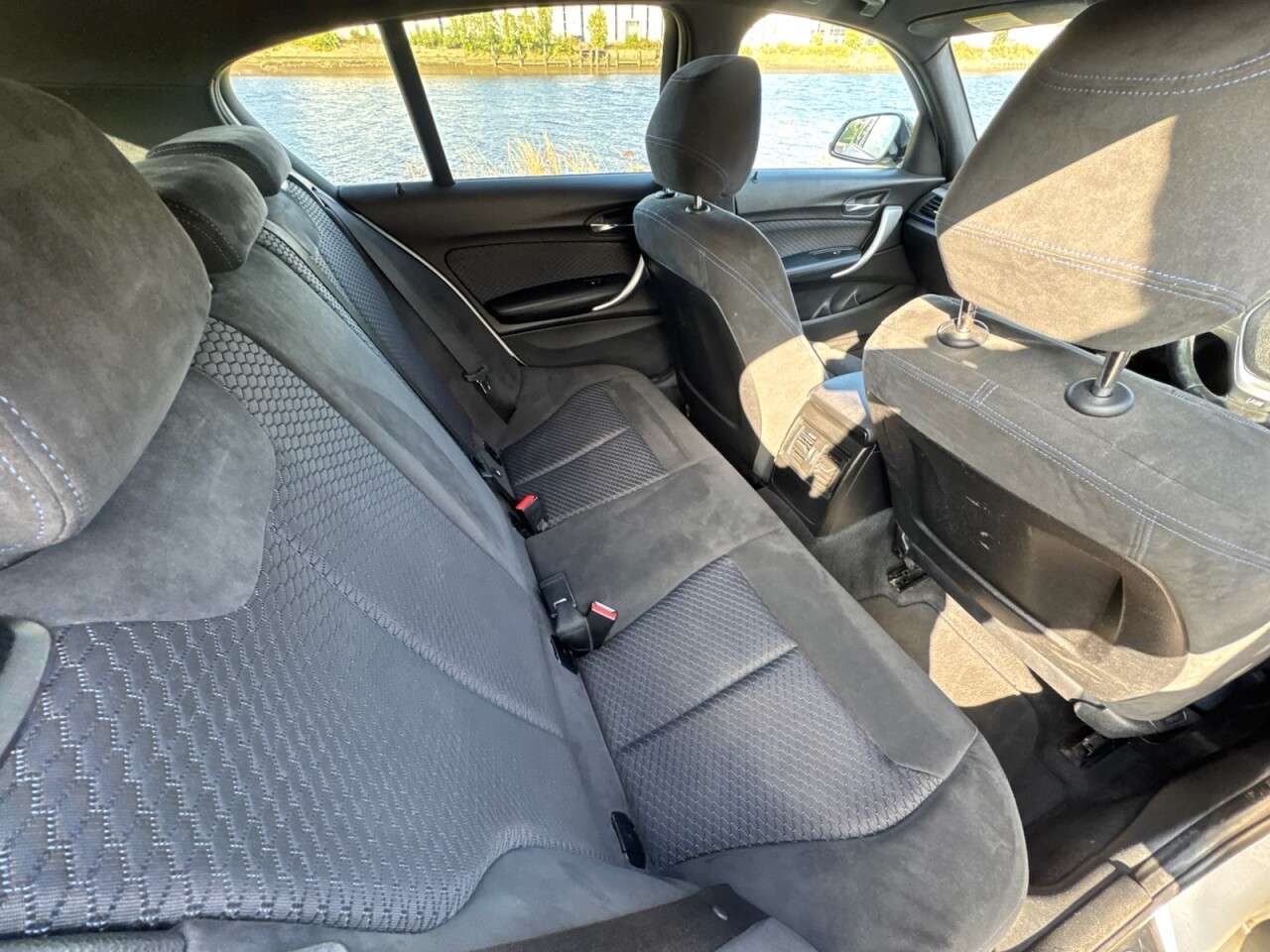 2012 BMW 1 SERIES 2012 BMW 1 SERIES