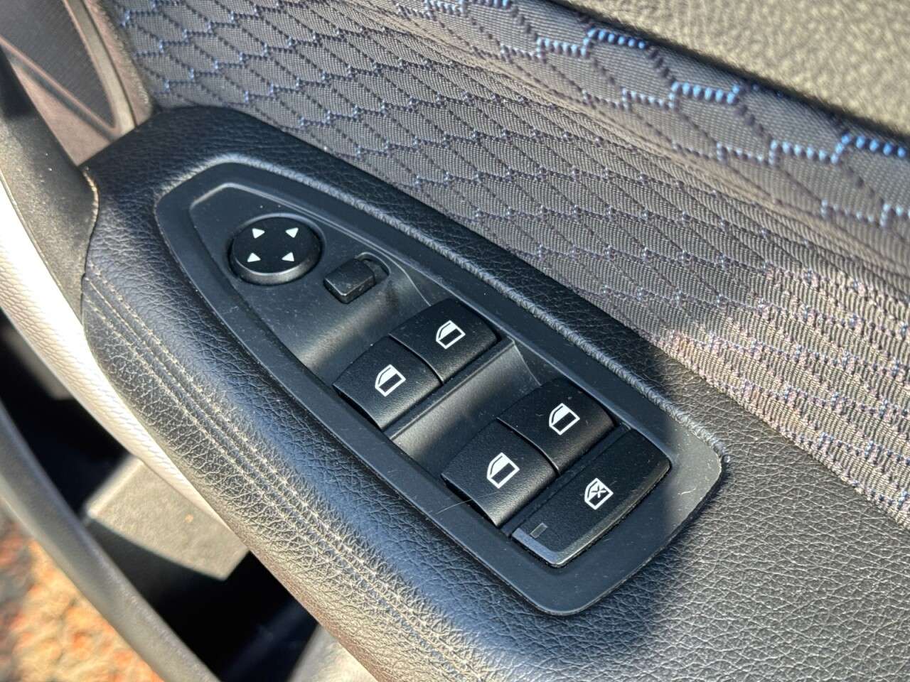 2012 BMW 1 SERIES 2012 BMW 1 SERIES