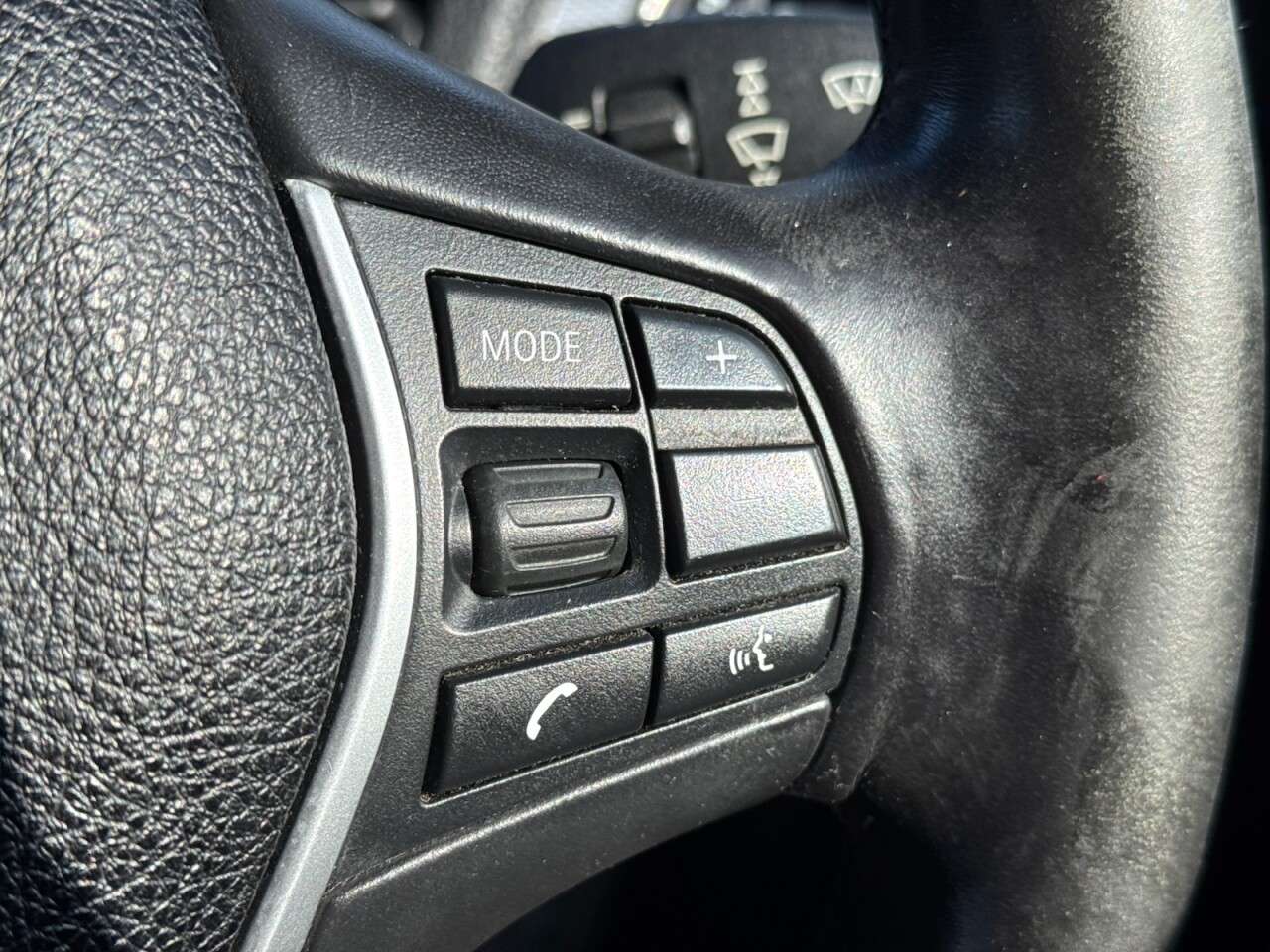 2012 BMW 1 SERIES 2012 BMW 1 SERIES