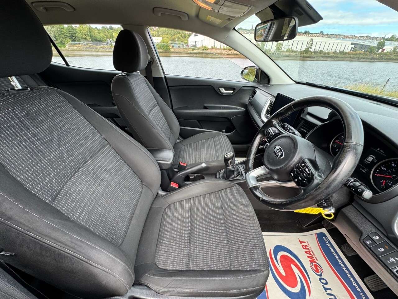 2020 KIA STONIC 2020 KIA STONIC