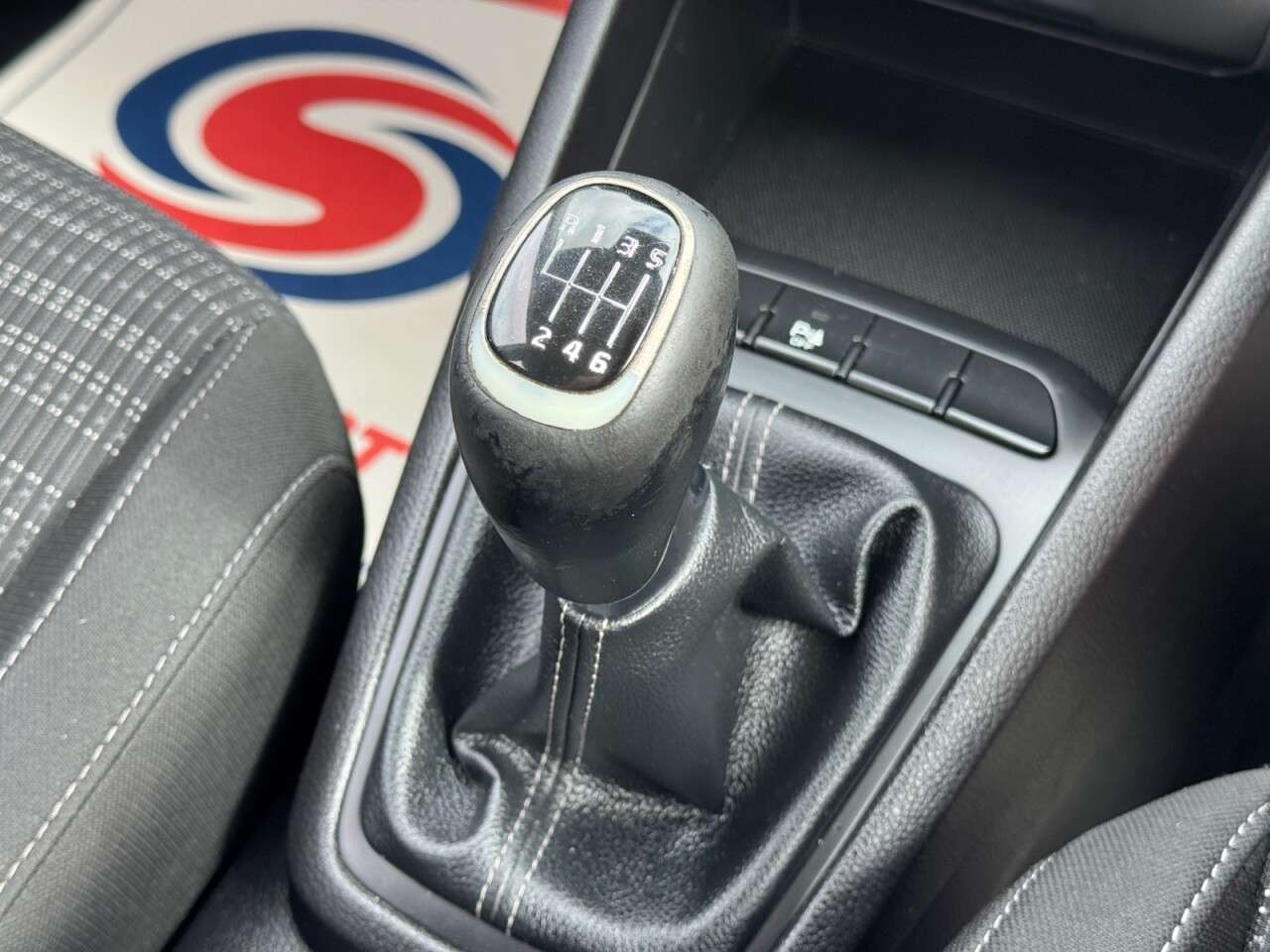 2020 KIA STONIC 2020 KIA STONIC