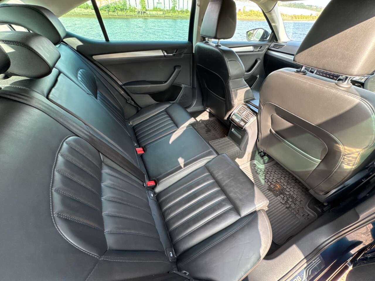 2017 SKODA SUPERB 2017 SKODA SUPERB