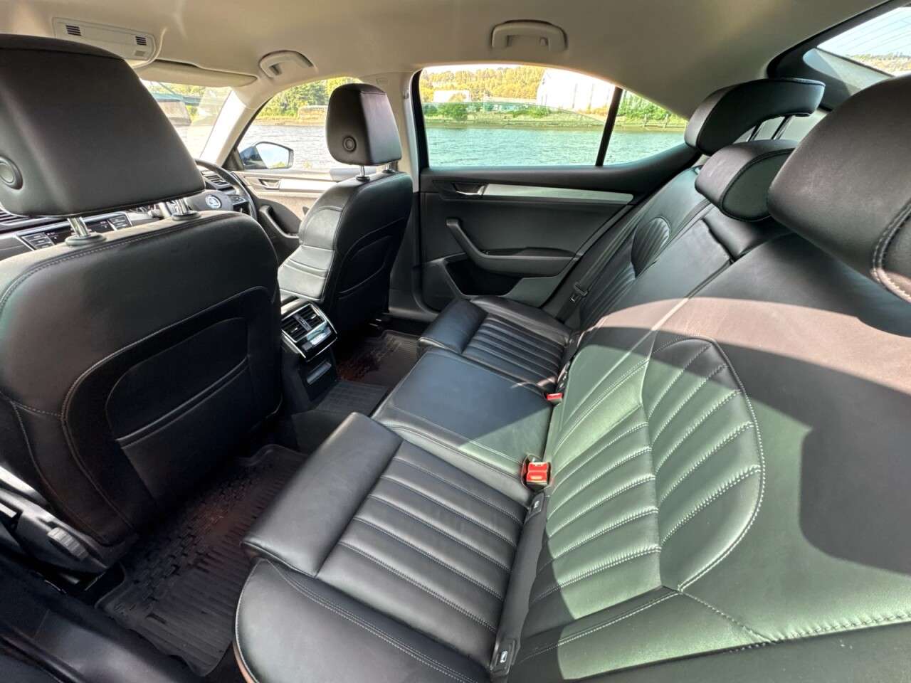 2017 SKODA SUPERB 2017 SKODA SUPERB