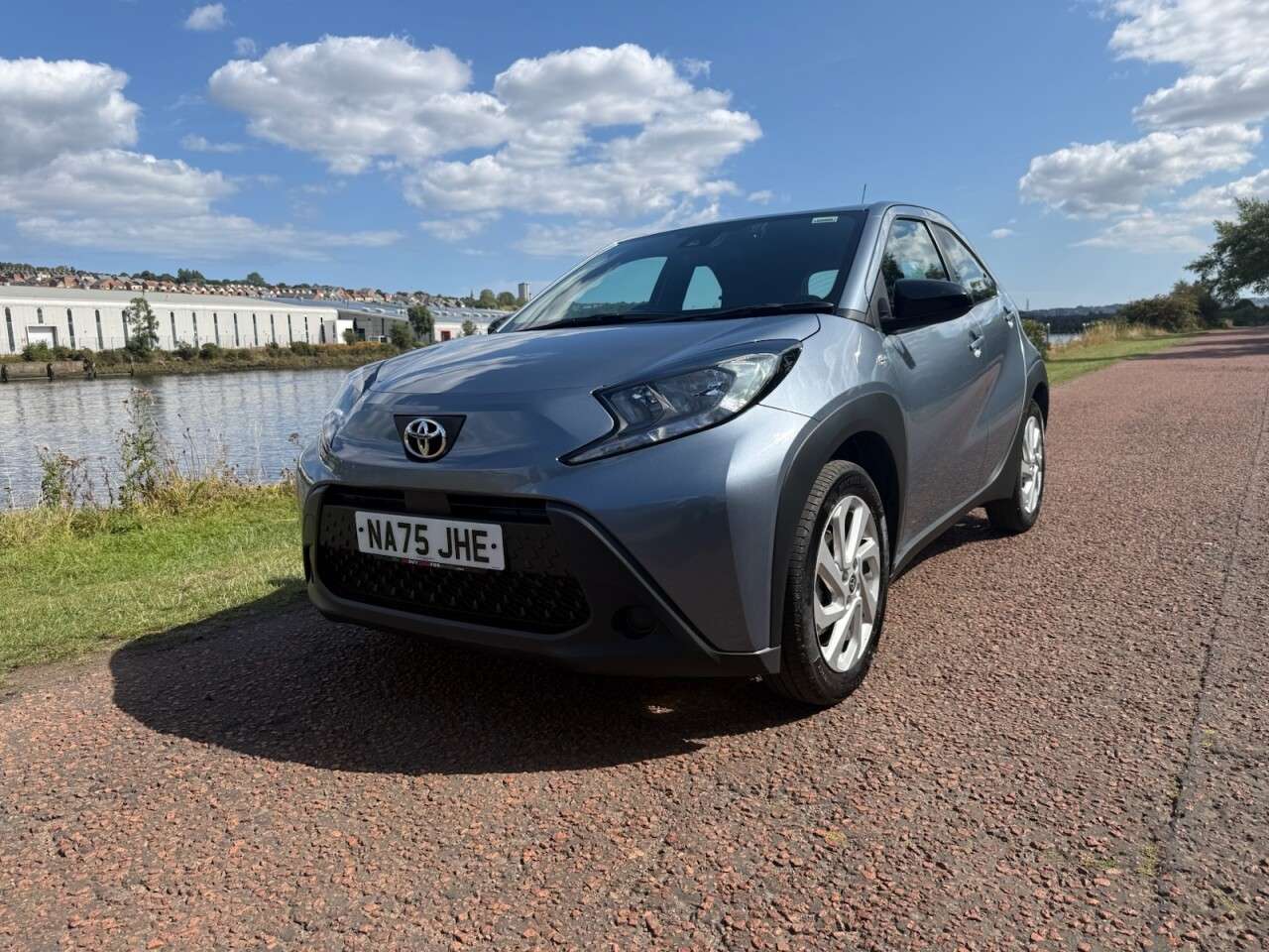 2025 TOYOTA AYGO X 2025 TOYOTA AYGO X