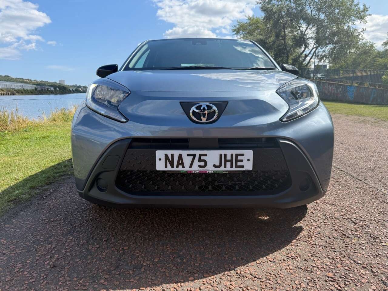 2025 TOYOTA AYGO X 2025 TOYOTA AYGO X