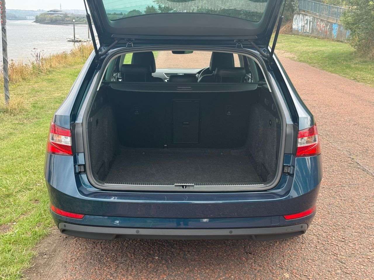 2021 SKODA SUPERB 2021 SKODA SUPERB
