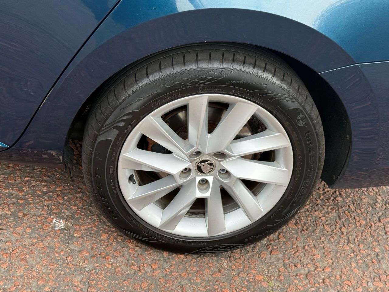 2021 SKODA SUPERB 2021 SKODA SUPERB
