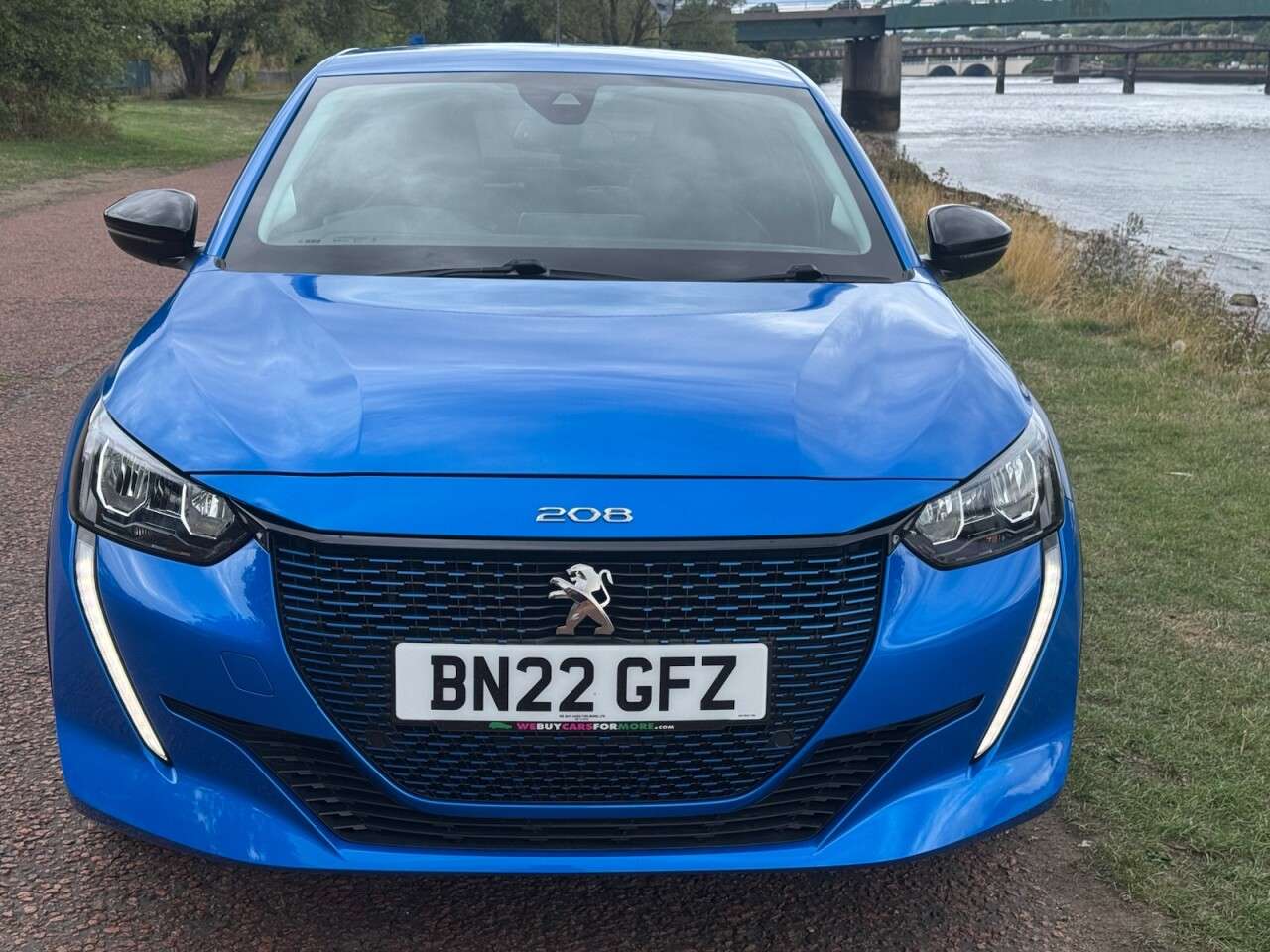 A 2022 PEUGEOT E-208 50kWh Allure Premium Hatchback 5dr Electric Auto (7kW Charger) (136 ps) SER A 2022 PEUGEOT E-208 50kWh Allure Premium Hatchback 5dr Electric Auto (7kW Charger) (136 ps) SER