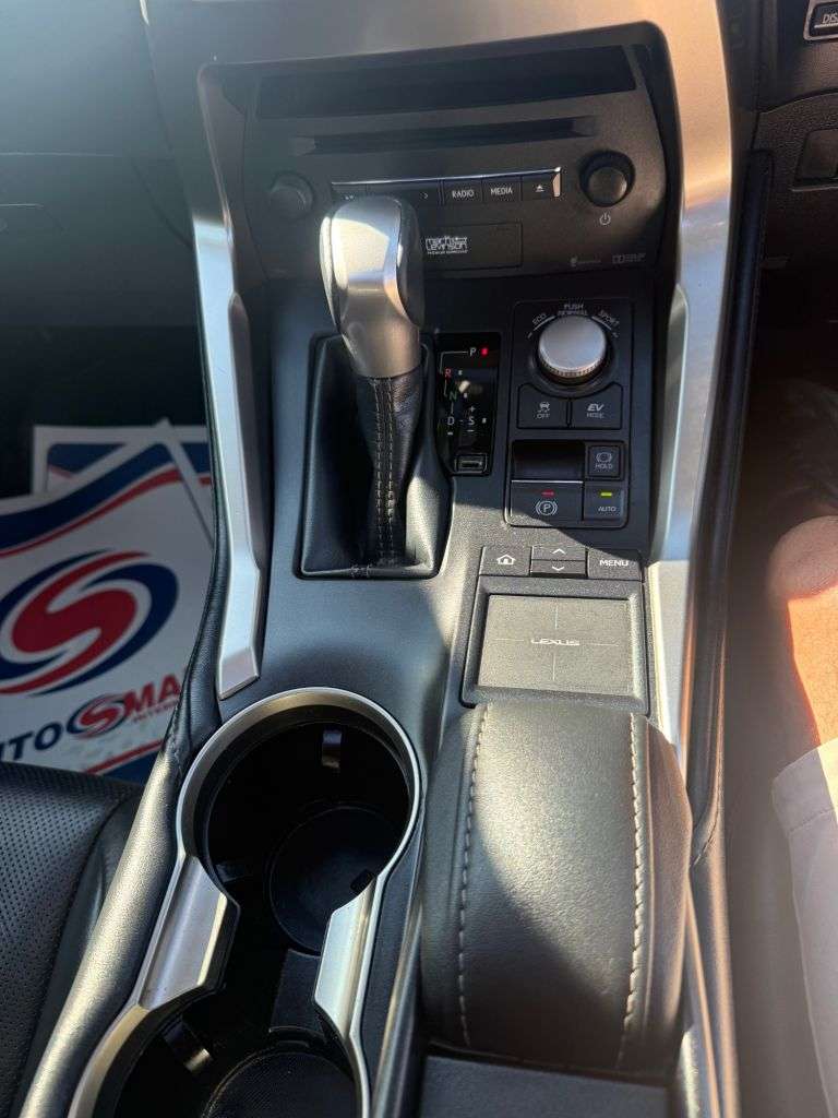 2017 LEXUS NX 300H 2017 LEXUS NX 300H