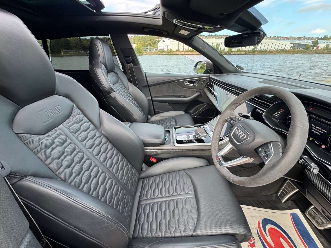 2021 AUDI Q8 2021 AUDI Q8