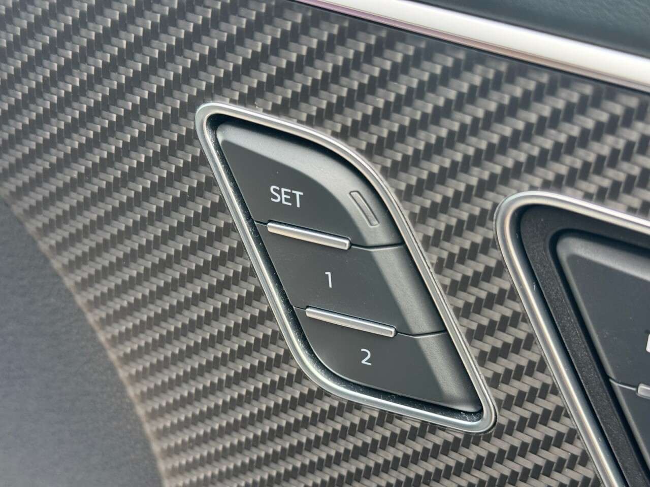 2021 AUDI Q8 2021 AUDI Q8
