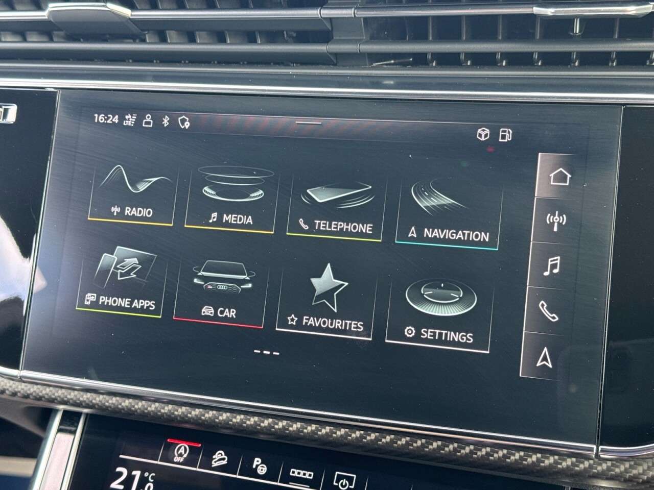 2021 AUDI Q8 2021 AUDI Q8