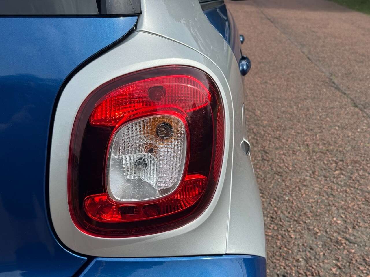 2018 SMART FORFOUR 2018 SMART FORFOUR