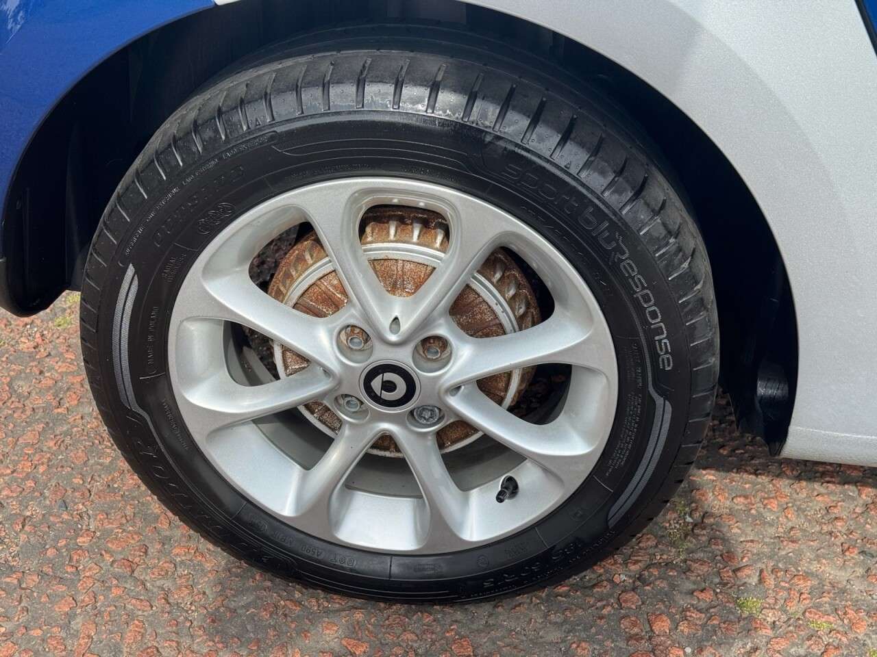 2018 SMART FORFOUR 2018 SMART FORFOUR