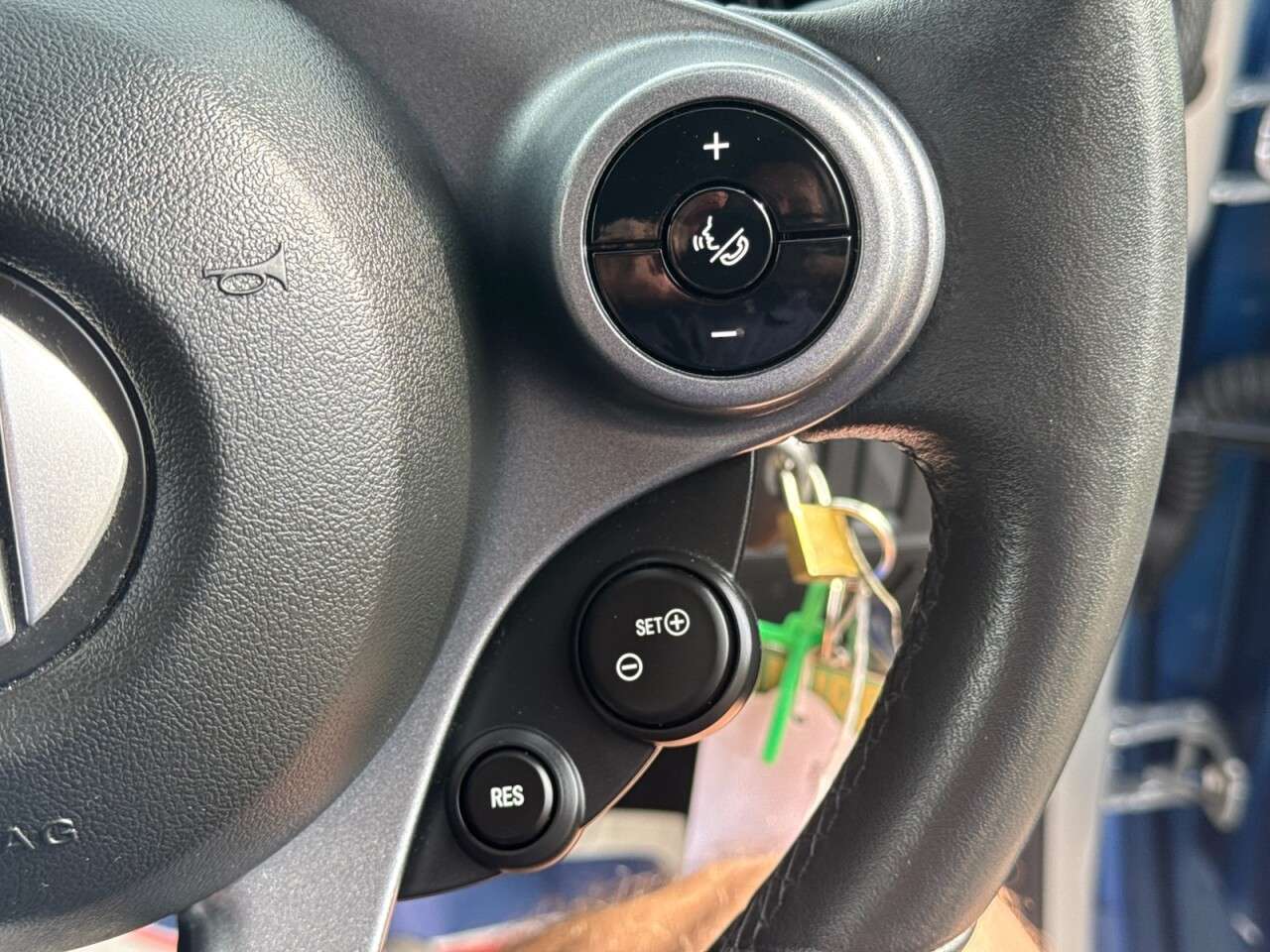 2018 SMART FORFOUR 2018 SMART FORFOUR