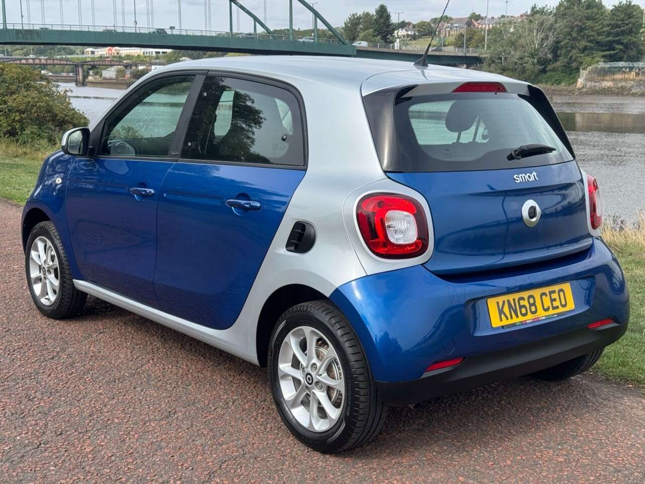 2018 SMART FORFOUR 2018 SMART FORFOUR