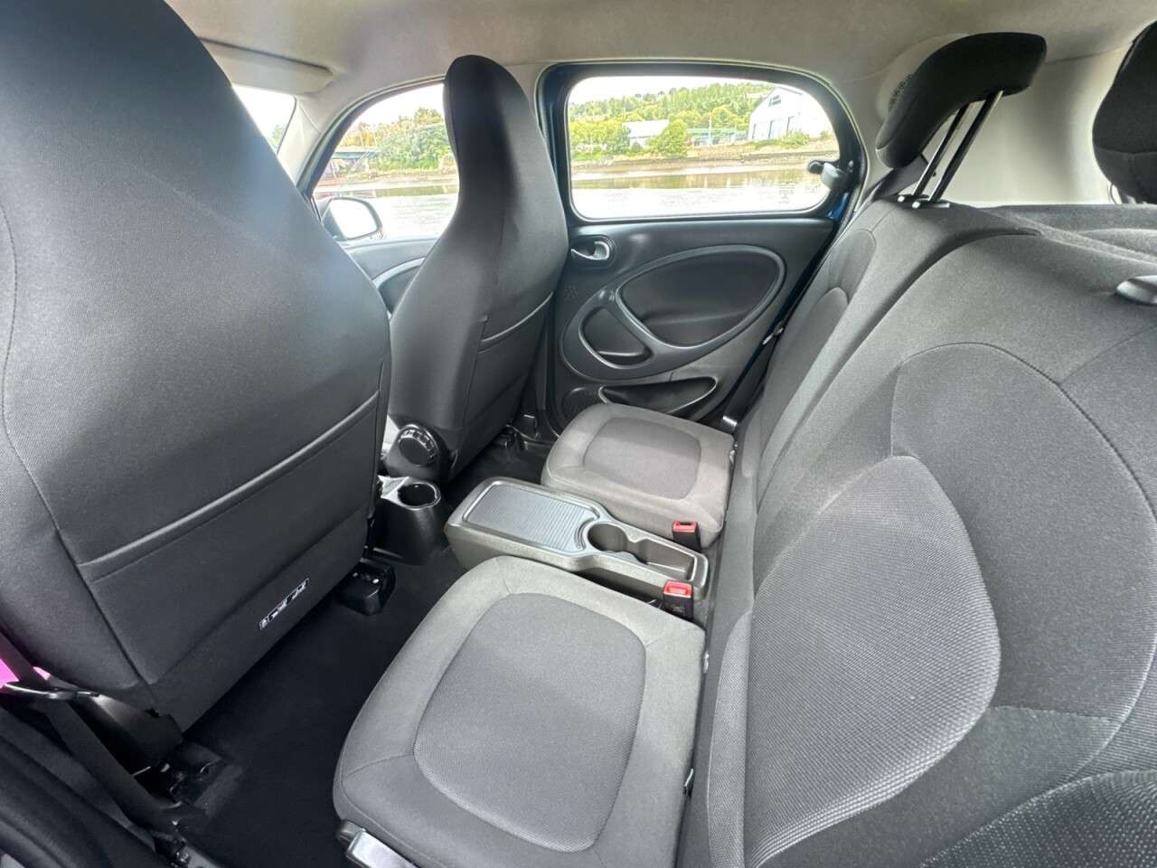 2018 SMART FORFOUR 2018 SMART FORFOUR