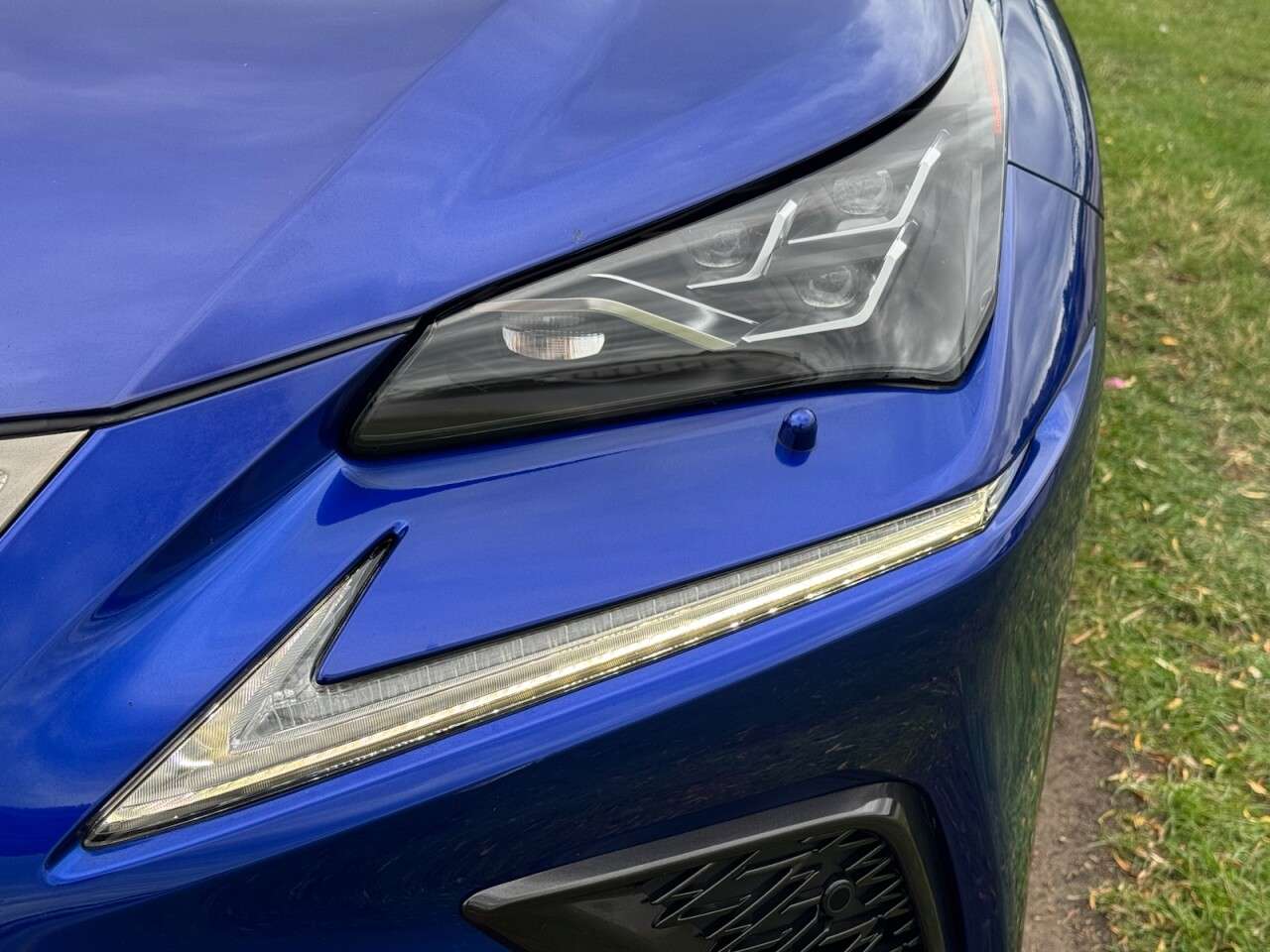 A 2018 LEXUS NX 2.5 300h F Sport SUV 5dr Petrol Hybrid E-CVT 4WD Euro 6 (s/s) (197 ps) ***H A 2018 LEXUS NX 2.5 300h F Sport SUV 5dr Petrol Hybrid E-CVT 4WD Euro 6 (s/s) (197 ps) ***H