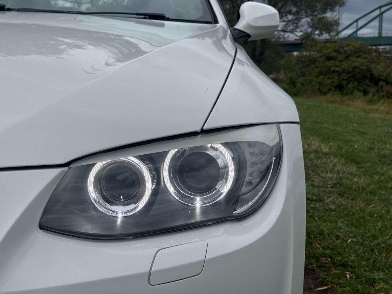 A 2013 BMW 3 SERIES 2.0 320d M Sport Convertible 2dr Diesel Auto Euro 5 (184 ps) 19" ALLOY WHEE A 2013 BMW 3 SERIES 2.0 320d M Sport Convertible 2dr Diesel Auto Euro 5 (184 ps) 19" ALLOY WHEE
