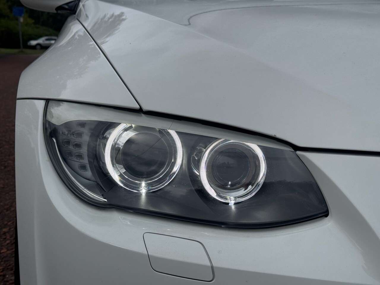 A 2013 BMW 3 SERIES 2.0 320d M Sport Convertible 2dr Diesel Auto Euro 5 (184 ps) 19" ALLOY WHEE A 2013 BMW 3 SERIES 2.0 320d M Sport Convertible 2dr Diesel Auto Euro 5 (184 ps) 19" ALLOY WHEE