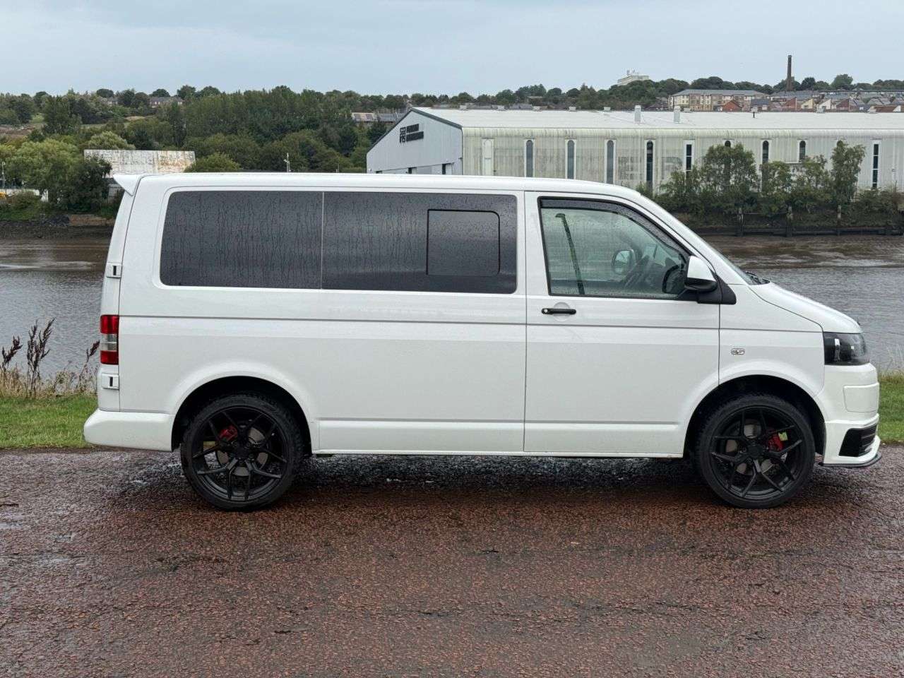 A 2015 VOLKSWAGEN TRANSPORTER 2.0 TDI T28 Startline Panel Van 4dr Diesel Manual L1 H1 (198 g/km, 101 bhp) A 2015 VOLKSWAGEN TRANSPORTER 2.0 TDI T28 Startline Panel Van 4dr Diesel Manual L1 H1 (198 g/km, 101 bhp)