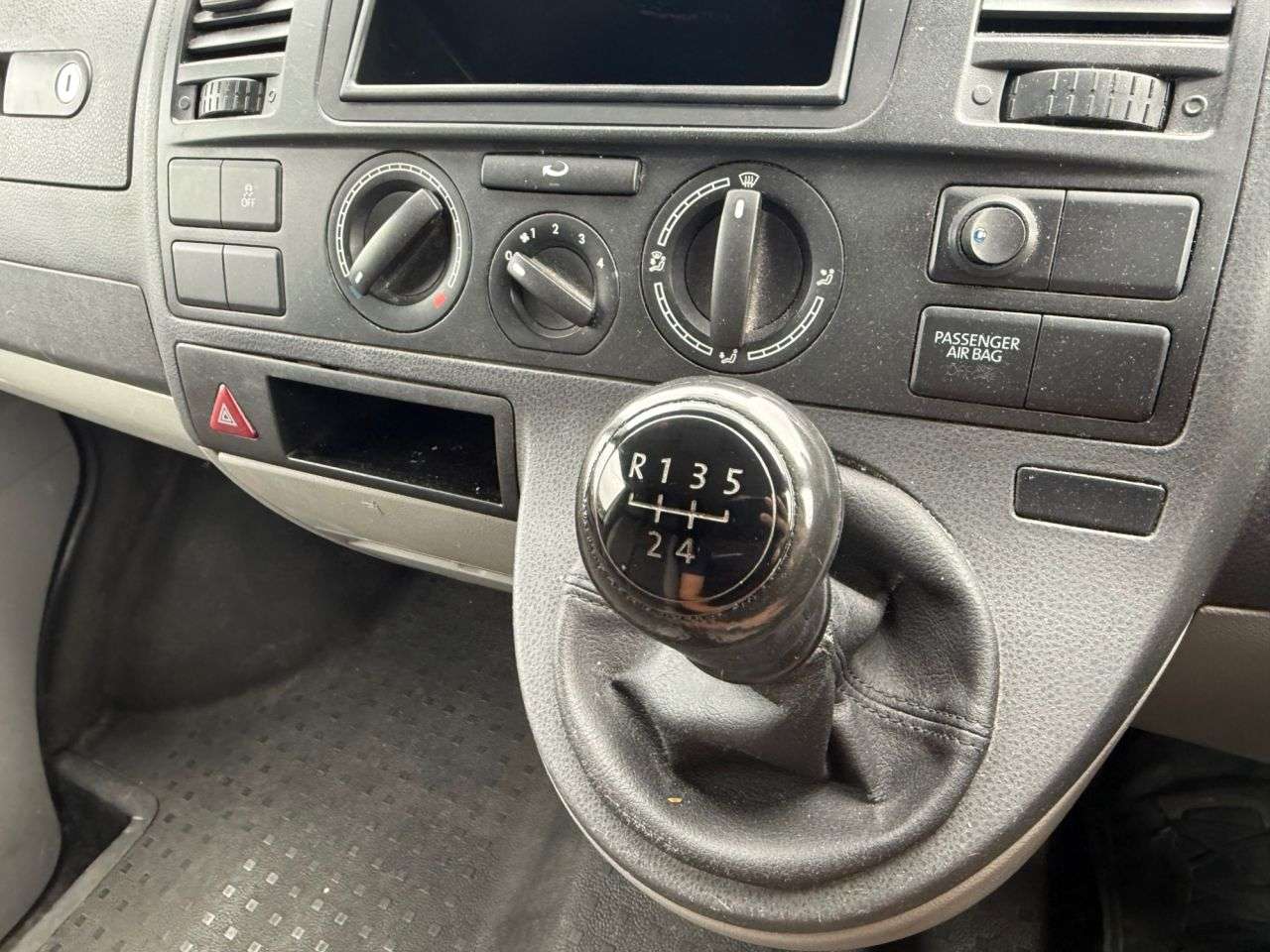 2015 VOLKSWAGEN TRANSPORTER 2015 VOLKSWAGEN TRANSPORTER