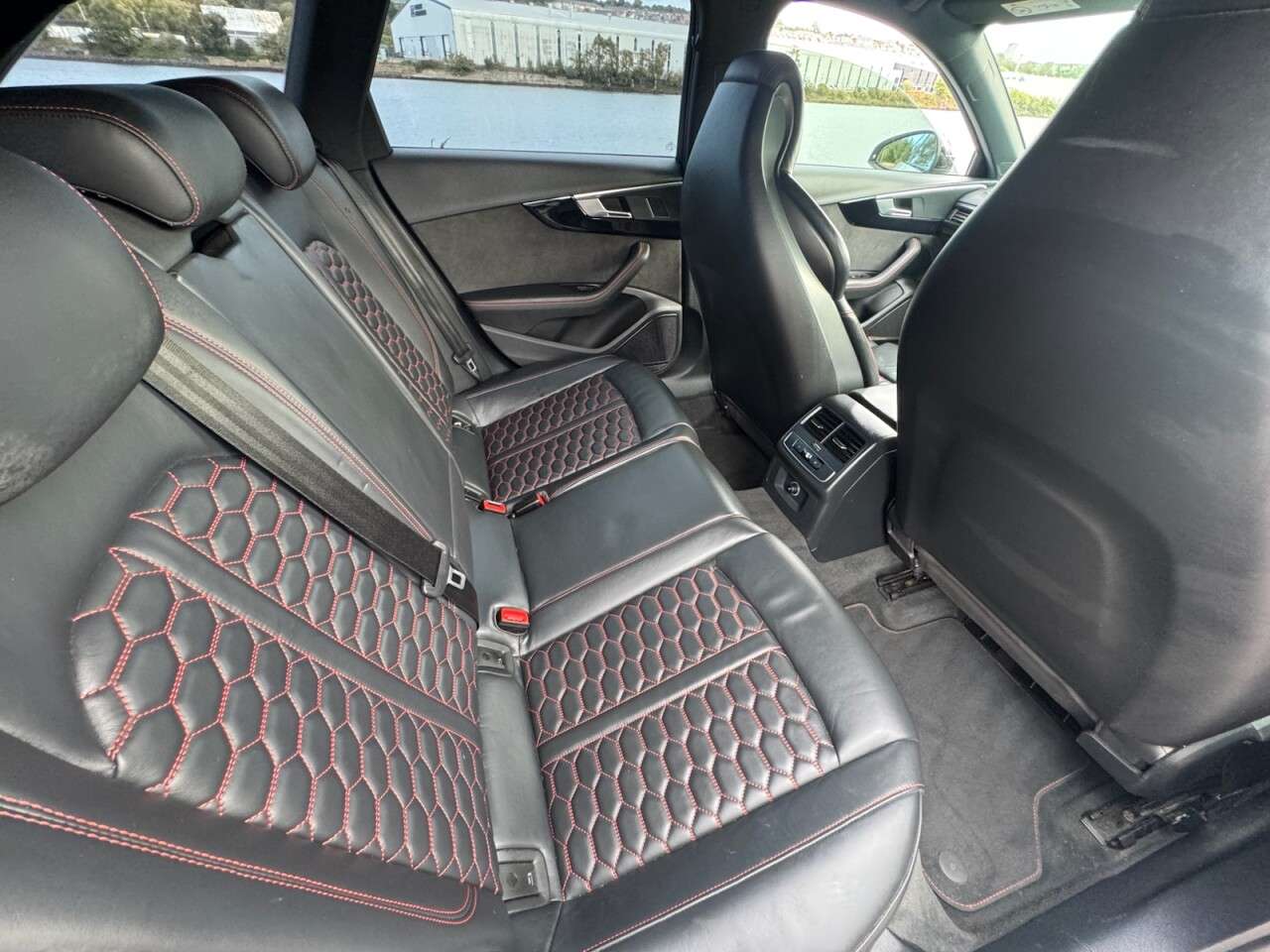 2018 AUDI RS4 AVANT 2018 AUDI RS4 AVANT