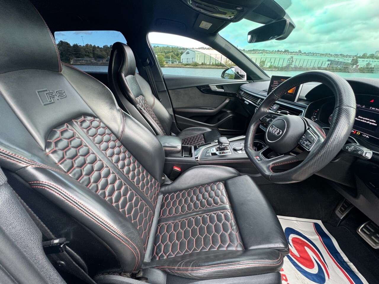 2018 AUDI RS4 AVANT 2018 AUDI RS4 AVANT