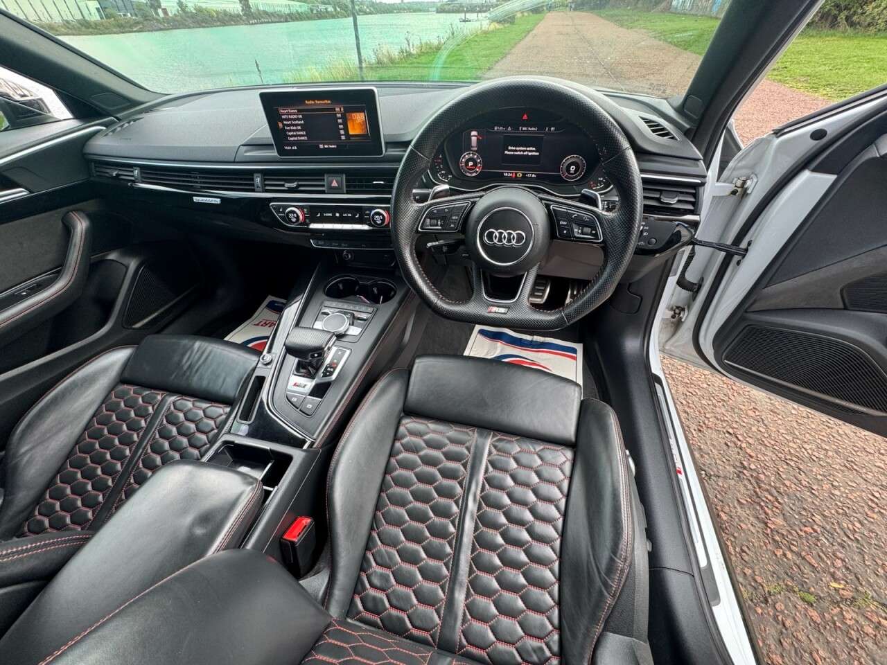 2018 AUDI RS4 AVANT 2018 AUDI RS4 AVANT