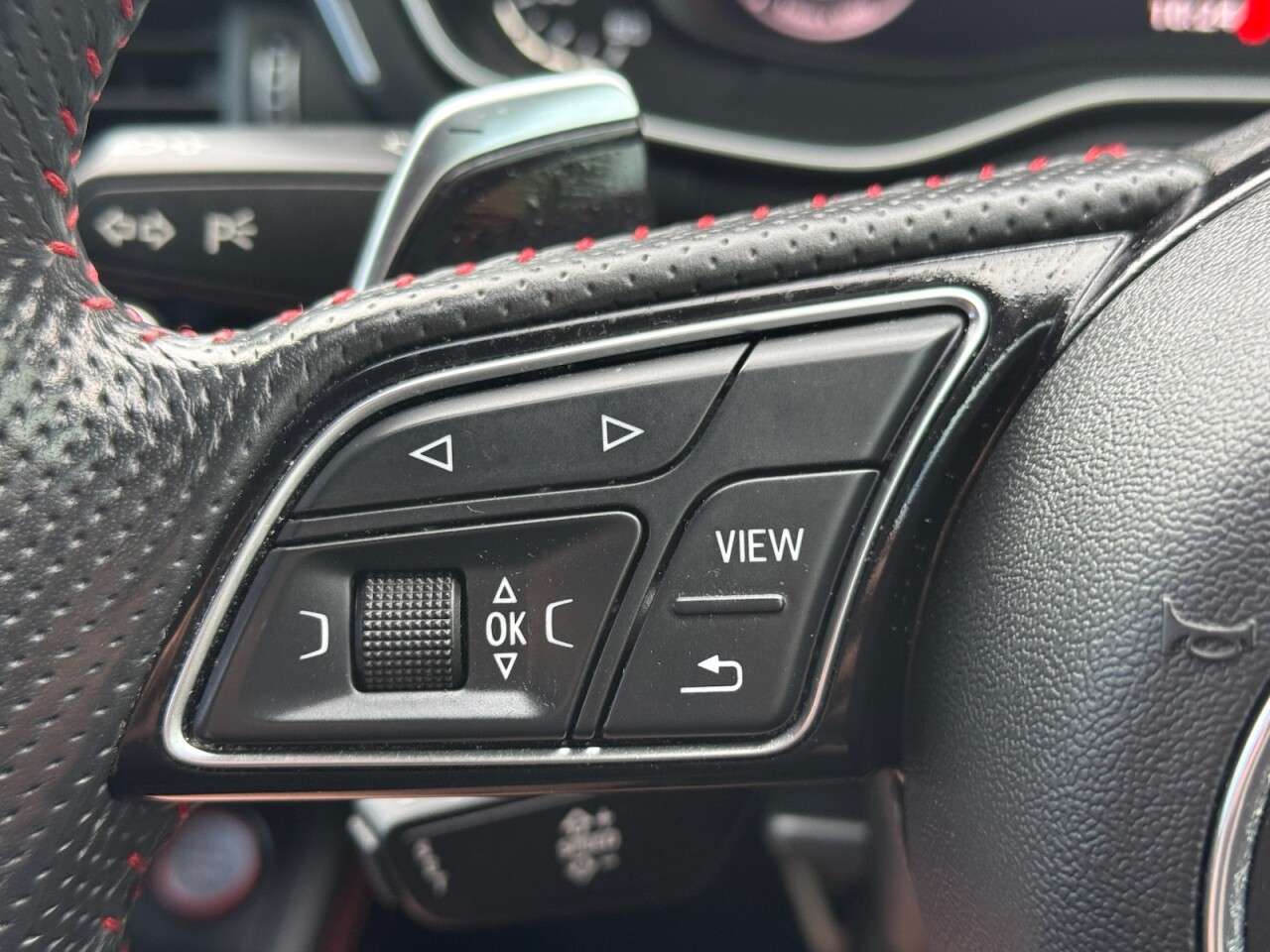 2018 AUDI RS4 AVANT 2018 AUDI RS4 AVANT