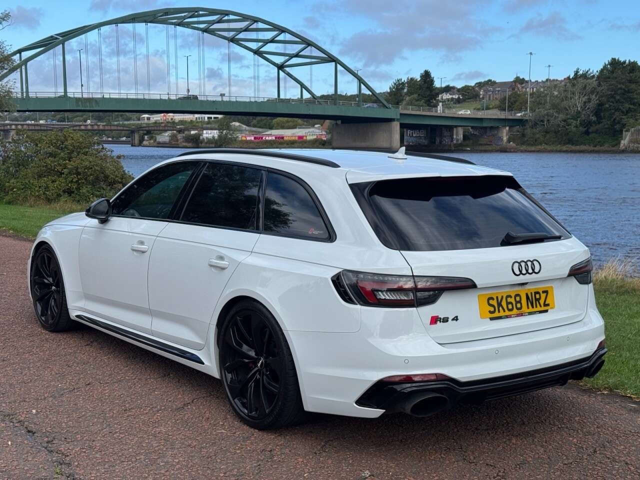 2018 AUDI RS4 AVANT 2018 AUDI RS4 AVANT