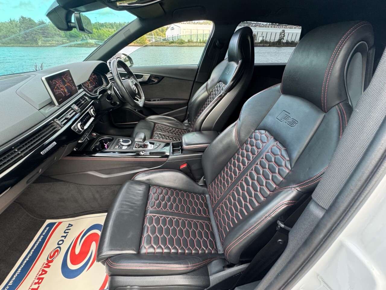 2018 AUDI RS4 AVANT 2018 AUDI RS4 AVANT